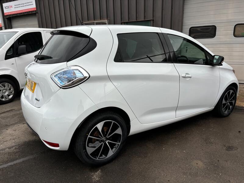 RENAULT ZOE