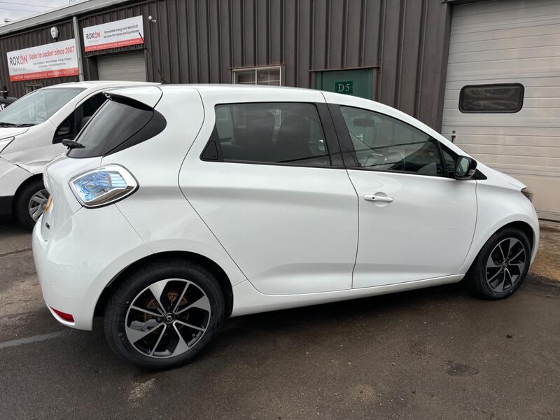 RENAULT ZOE