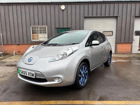 NISSAN LEAF 24kWh Acenta