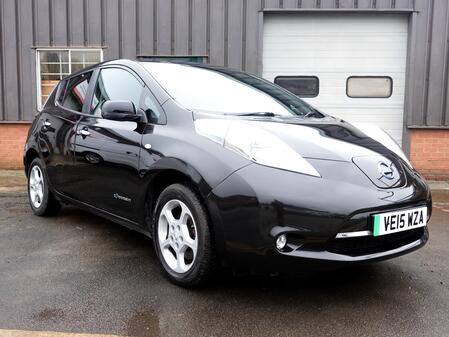 NISSAN LEAF 24kWh Acenta